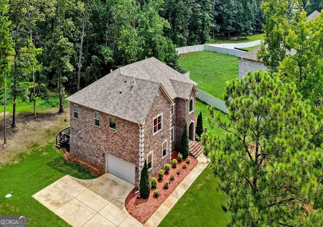 Photo 3 of Single family home for sale at 3161 Jackson Crk Dr, Stockbridge, GA 30281 | MLS# 10781982 | Listing updated on 2026-08-03