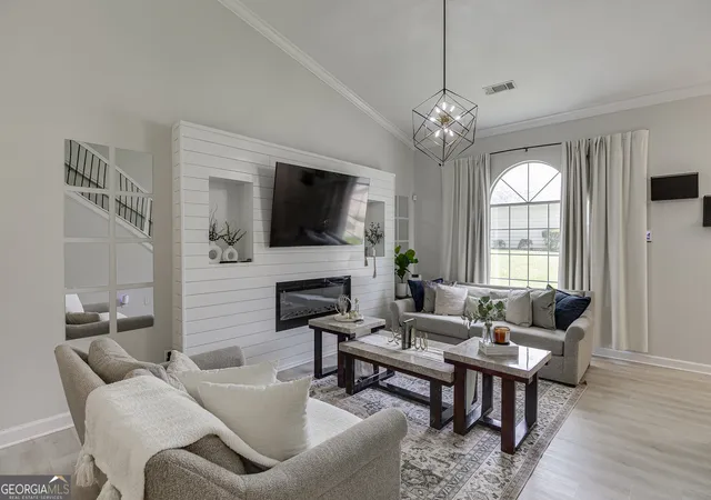 Photo 3 of Single family home for sale at 5100 Park Cir, Austell, GA 30106 | MLS# 10801292 | Listing updated on 2026-10-07