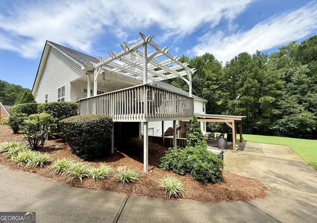 Photo 3 of Single family home for sale at 1205 Bonnerton Ct, Dacula, GA 30019 | MLS# 10825762 | Listing updated on 2026-10-09