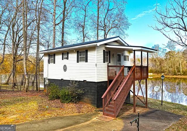Homes for sale in Jackson, GA | 242 Katy Lake Rd, Jackson, GA 30233 | MLS# 10778133