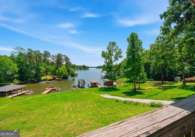 Photo 3 of Single family home for sale at 200 Possum Point Dr, Eatonton, GA 31024 | MLS# 10807301 | Listing updated on 2026-08-10