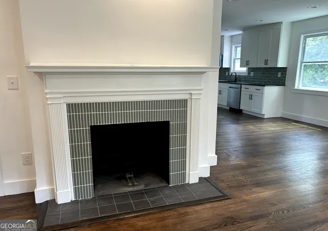 2nd image of 1390 Westmont Rd Sw, Atlanta, GA 30311 | MLS# 10811180