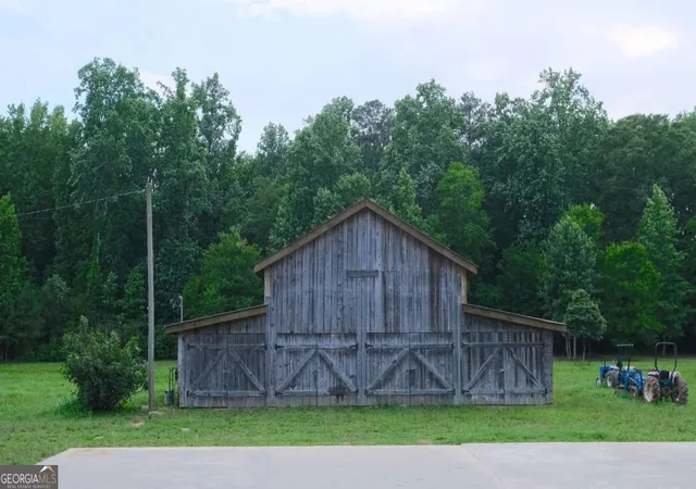 Photo 4 of House for sale at 1455 Tappan Spur Rd, Watkinsville, GA 30677 | MLS# 10779704 | Listing updated on 2026-08-17