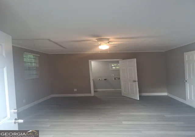 Photo 4 of Single family home for sale at 5709 Satterfield Dr, Macon, GA 31206 | MLS# 10831160 | Listing updated on 2026-10-08