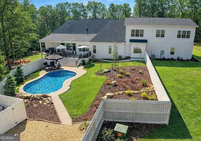 Photo 4 of Single family home for sale at 2345 Fred Pitts Rd, Clarkesville, GA 30523 | MLS# 10730329 | Listing updated on 2026-10-10
