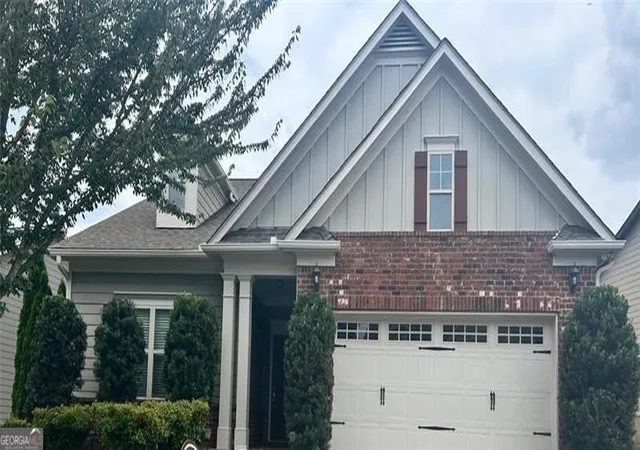 Photo 2 of Single family home for sale at 4520 Sweetwater Dr, Gainesville, GA 30504 | MLS# 10792248 | Listing updated on 2026-09-23