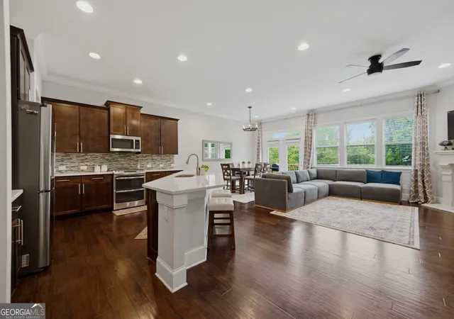 Photo 4 of Townhouse for sale at 2326 Willington Shoals Pl, Smyrna, GA 30080 | MLS# 10769346 | Listing updated on 2026-10-11