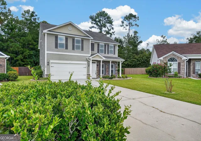 Photo 3 of Sale Pending at 13 Rolling Springs Ln, Pooler, GA 31322 | MLS# 10727259 | Listing updated on 2026-10-06