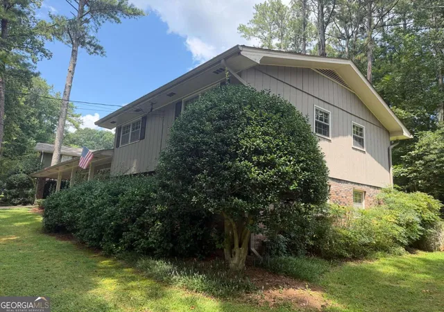 Photo 58 of Single family home for sale at 3887 Menlo Dr, Atlanta, GA 30340 | MLS# 10825073 | Listing updated on 2026-09-07