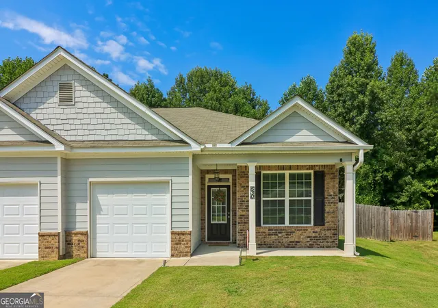 Photo 1 of Townhouse for sale at 530 Vandenburg Dr, Villa Rica, GA 30180 | MLS# 10834479 | Listing updated on 2026-09-09