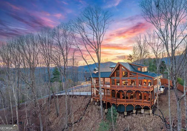 Photo 1 of Single family home for sale at 470 Skylight Dr, Blue Ridge, GA 30513 | MLS# 10702128 | Listing updated on 2026-03-17