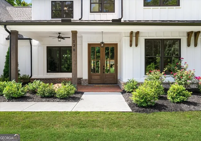 Photo 3 of Mansion for sale at 120 Farm Gate Dr, Woodstock, GA 30188 | MLS# 10796252 | Listing updated on 2026-07-14
