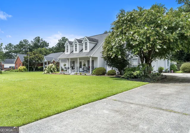 Photo 3 of Sale Pending at 1142 Alma Dr, Macon, GA 31216 | MLS# 10807153 | Listing updated on 2026-09-09