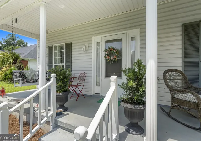 Photo 4 of Sale Pending at 1142 Alma Dr, Macon, GA 31216 | MLS# 10807153 | Listing updated on 2026-09-09