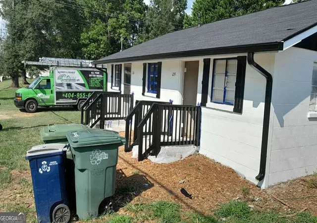 Homes for sale in Griffin, GA | 214 N 2nd St, Griffin, GA 30223 | MLS# 10733178