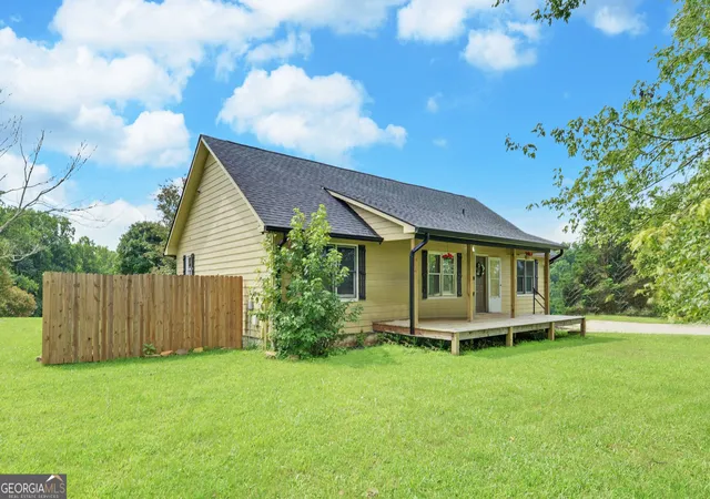 2nd image of 1120 Blair Rd, Mount Airy, GA 30563 | MLS# 10821234
