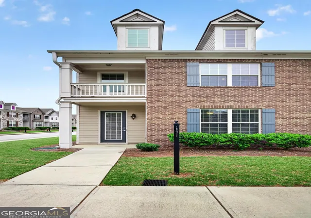 Photo 1 of Townhouse for sale at 200 Westwood Trl, Fairburn, GA 30213 | MLS# 10824754 | Listing updated on 2026-10-02