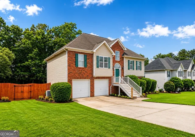 Photo 2 of Single family home for sale at 247 Trailwood Gap, Douglasville, GA 30134 | MLS# 10766592 | Listing updated on 2026-09-03