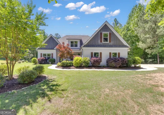 1st image of 775 Vaughn Rd, Newnan, GA 30265 | MLS# 10766392