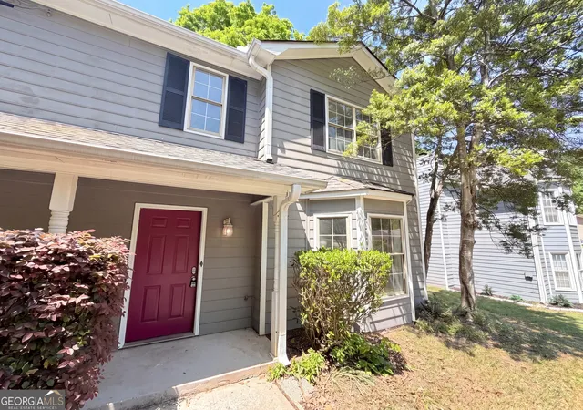 Photo 1 of Sale Pending at 4558 Coopers Creek Pl Se, Smyrna, GA 30082 | MLS# 10753660 | Listing updated on 2026-09-18