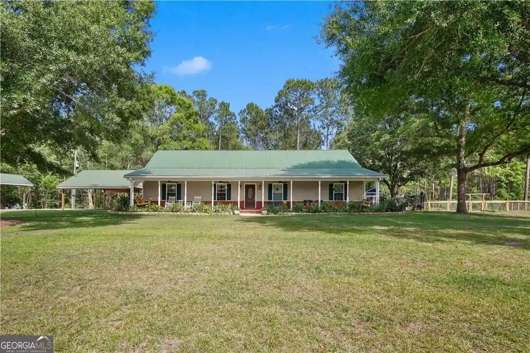 Photo 1 of Single family home for sale at 3158 Midland Rd, Guyton, GA 31312 | MLS# 10855726 | Listing updated on 2026-10-17