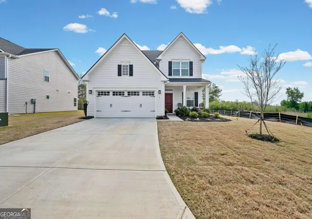 Photo 4 of Single family home for sale at 157 Asbury Cir, Calhoun, GA 30701 | MLS# 10796736 | Listing updated on 2026-09-10