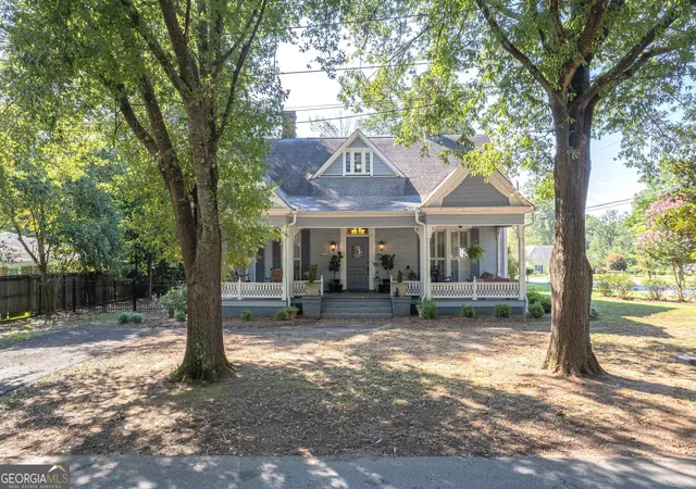 Homes for sale in Eatonton, GA | 205 W Sumter St, Eatonton, GA 31024 | MLS# 10687483
