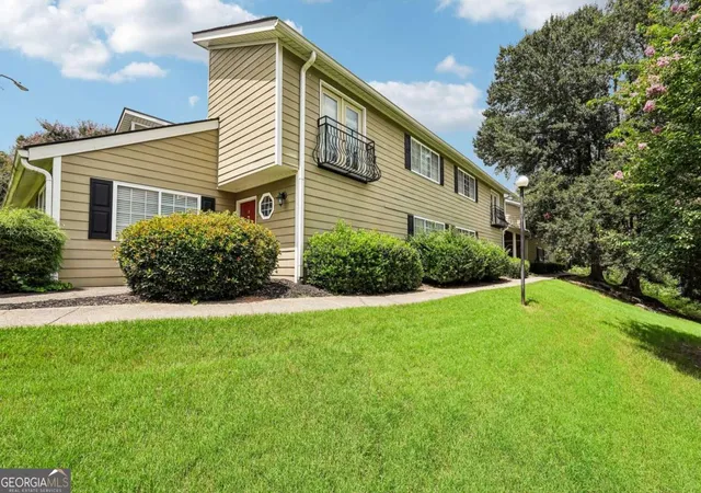 2nd image of 1468 Briarwood Rd Ne #206, Brookhaven, GA 30319 | MLS# 10810391