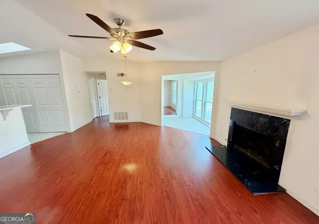 3rd image of 4265 Parkview Ct, Stone Mountain, GA 30083 | MLS# 10817280