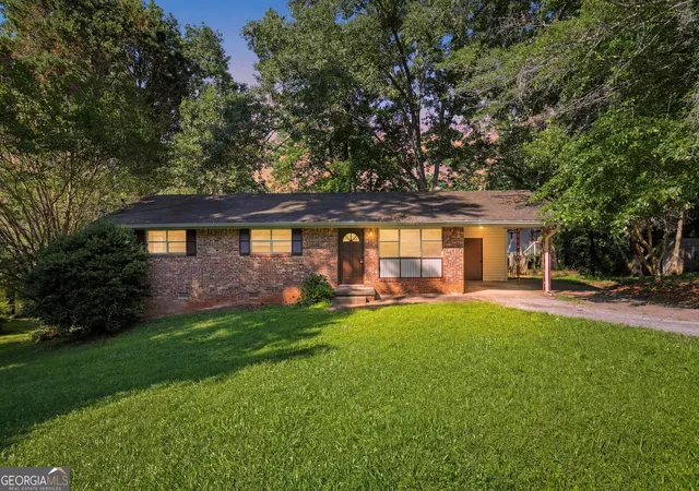 Photo 2 of Single family home for sale at 41 Poplar Way, Toccoa, GA 30577 | MLS# 10788155 | Listing updated on 2026-09-04
