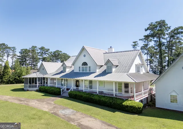 Homes for sale in Eufaula, AL | 202 Merion Dr, Eufaula, AL 36027 | MLS# 10792912