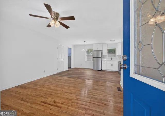 Photo 3 of Single family home for sale at 1015 Highland Ave, Madison, GA 30650 | MLS# 10832474 | Listing updated on 2026-09-08