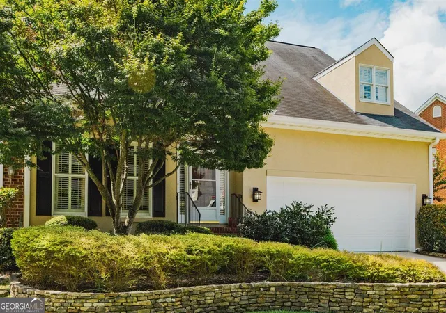 Photo 1 of Single family home for sale at 155 N Wellington, Macon, GA 31210 | MLS# 10819446 | Listing updated on 2026-08-19