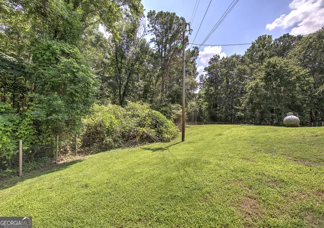 3rd image of 779 Polk Ln, Dallas, GA 30132 | MLS# 10782294