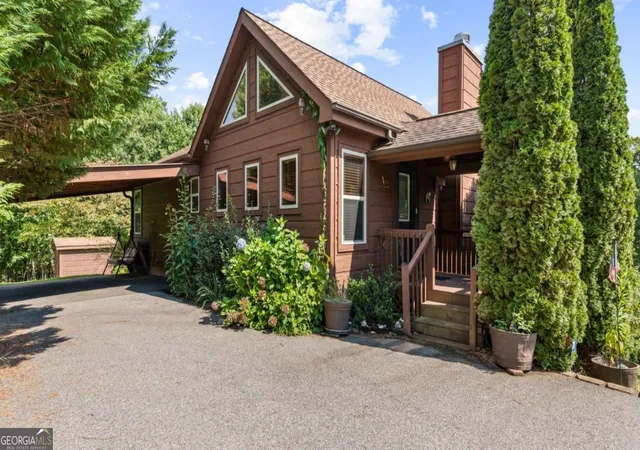 1st image of 392 Poplar Ridge Dr, Blairsville, GA 30512 | MLS# 10598585