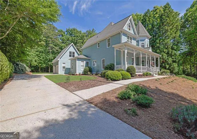 Photo 3 of Single family home for sale at 360 Coach House Ln, Milton, GA 30004 | MLS# 10810360 | Listing updated on 2026-09-12