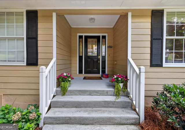 Photo 3 of Single family home for sale at 1074 Westchester Dr SW, Lilburn, GA 30047 | MLS# 10796571 | Listing updated on 2026-07-19