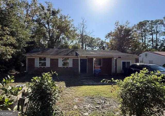 1st image of 108 Saxon St, Brunswick, GA 31525 | MLS# 10816015