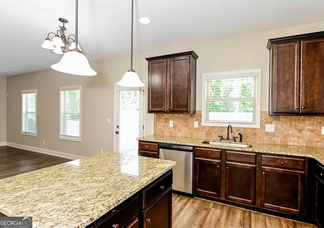 4th image of 2131 Bridgewater Pass, Hampton, GA 30228 | MLS# 10802680