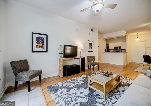 2nd image of 955 Juniper St Ne #4027, Atlanta, GA 30309 | MLS# 10800188