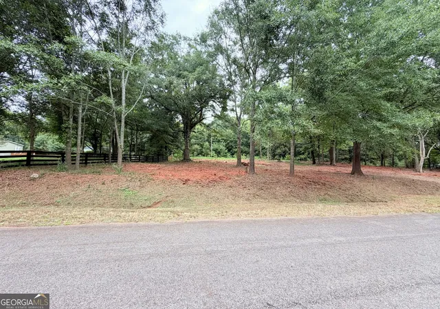 Photo 3 of Land for sale at 135 Joe Carey Rd, Winterville, GA 30683 | MLS# 10835619 | Listing updated on 2026-09-30