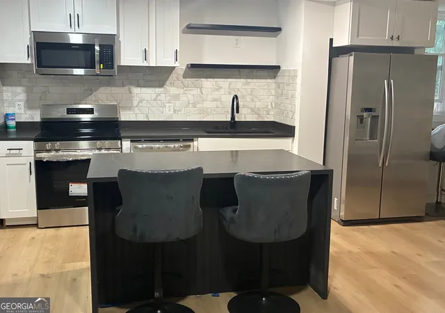 Photo 4 of Single family home for sale at 5310 Lyndale Circle, Forest Park, GA 30297 | MLS# 10714236 | Listing updated on 2026-08-31