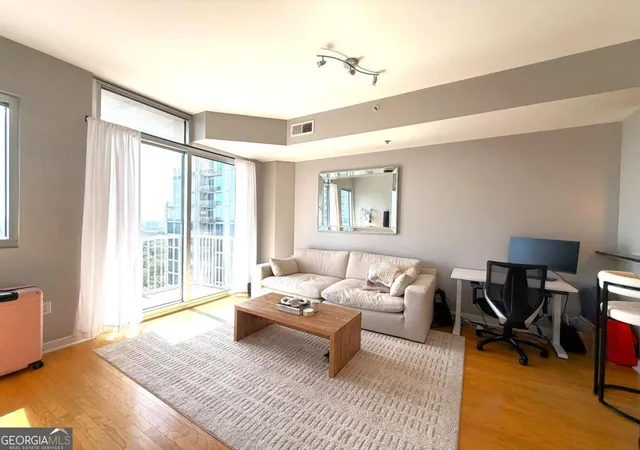 Photo 4 of Condo for sale at 855 Peachtree St NE #1915, Atlanta, GA 30308 | MLS# 10813876 | Listing updated on 2026-09-24