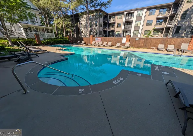 2nd image of 951 Glenwood Ave SE, Atlanta, GA 30316