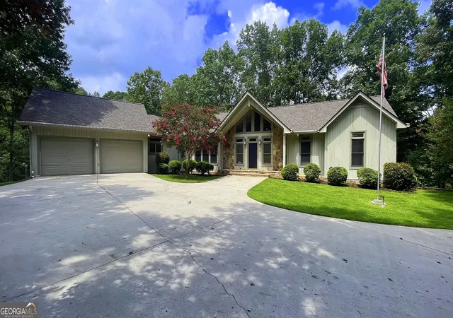 1st image of 156 Thundering Waters Dr, Cornelia, GA 30531 | MLS# 10818458