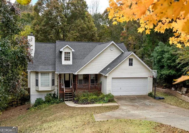 1st image of 6338 Clearbrook Dr, Flowery Branch, GA 30542 | MLS# 10784890