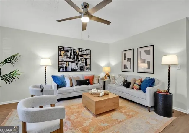 Photo 3 of Condo for sale at 604 Ivey Ct #B, Woodstock, GA 30188 | MLS# 10822174 | Listing updated on 2026-09-18