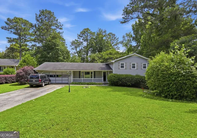 Homes for sale in Snellville, GA | 4118 Rocky Ledge Wy, Snellville, GA 30039 | MLS# 10786983