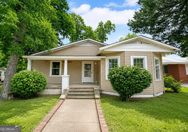 1st image of 410 Pauline Jenkins St, Waynesboro, GA 30830 | MLS# 10821921