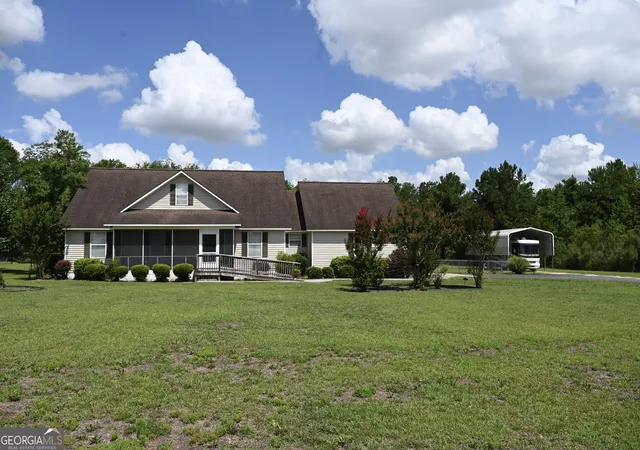Homes for sale in Blackshear, GA | 3170 Sheri Ln, Blackshear, GA 31516 | MLS# 10786048
